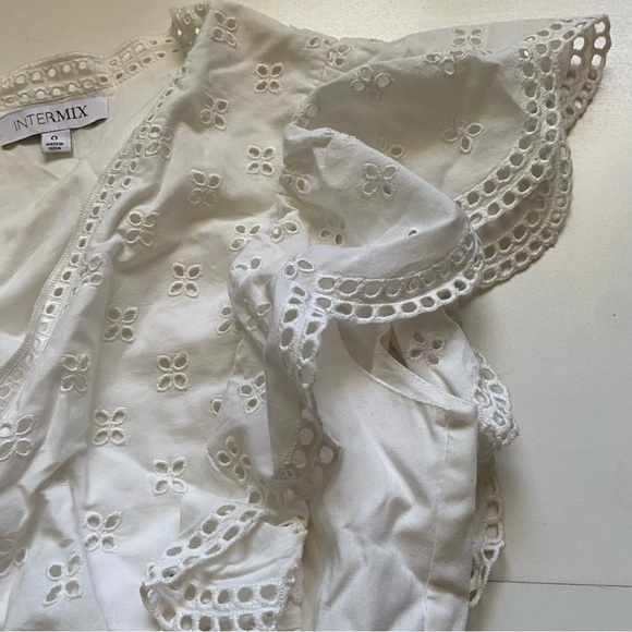 Intermix eyelet Magda ruffled top and short set size 0 100% cotton cream/white - Picture 6 of 12